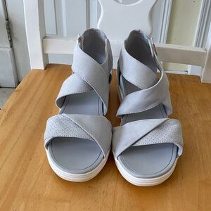 DR Scholl’s Women's Gray Sandals